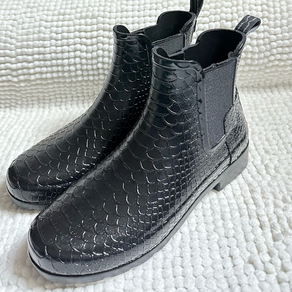 Hunter Shoes - Hunter Original Refined Embossed Waterproof Chelsea Rain Boot Size 7